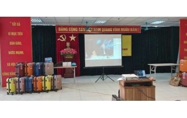Dịch vụ thuê máy chiếu giá rẻ tại Hà Nội 